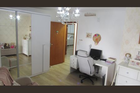 Casa à venda com 280m², 3 quartos e 3 vagasSuíte 1