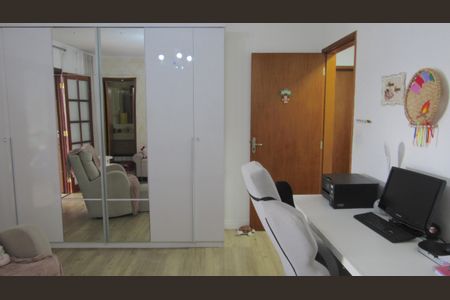 Casa à venda com 280m², 3 quartos e 3 vagasSuíte 1