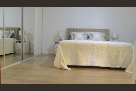 Casa à venda com 280m², 3 quartos e 3 vagasSuíte 2