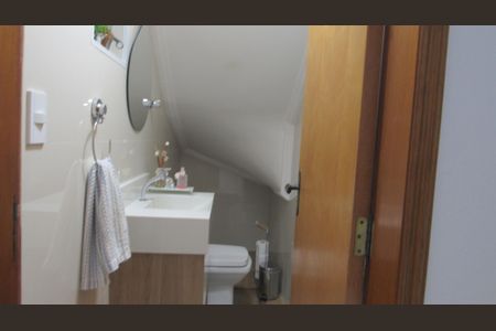 Casa à venda com 280m², 3 quartos e 3 vagasLavabo