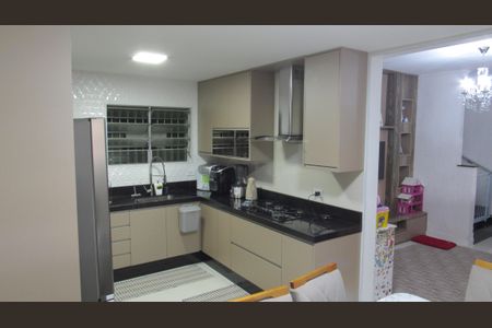 Casa à venda com 280m², 3 quartos e 3 vagasCozinha