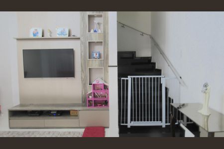 Casa à venda com 280m², 3 quartos e 3 vagasSala