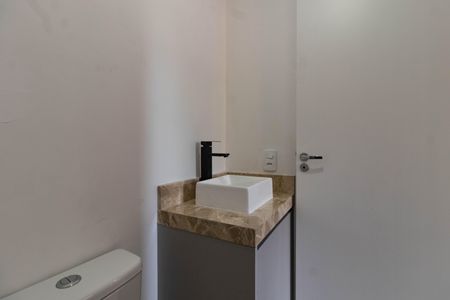 Apartamento para alugar com 35m², 2 quartos e sem vagaBanheiro