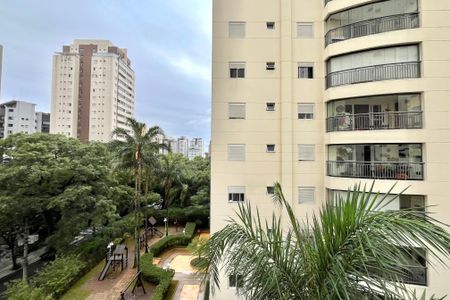 Apartamento para alugar com 173m², 3 quartos e 3 vagas Apartamento para alugar com 173m², 3 quartos e 3 vagasVista da Suíte 2