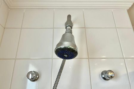 Apartamento para alugar com 173m², 3 quartos e 3 vagas Apartamento para alugar com 173m², 3 quartos e 3 vagasBanheiro da Suíte 2