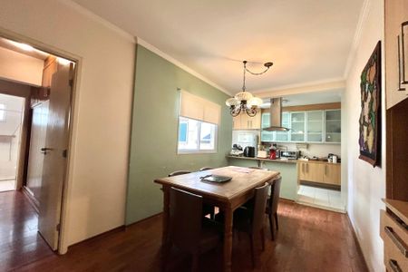 Apartamento para alugar com 173m², 3 quartos e 3 vagas Apartamento para alugar com 173m², 3 quartos e 3 vagasSala de Jantar