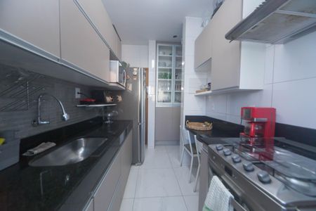 Apartamento à venda com 68m², 2 quartos e 1 vagaCozinha