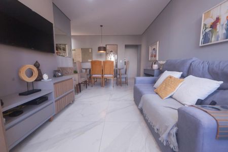 Sala de TV de apartamento à venda com 2 quartos, 68m² em Sion, Belo Horizonte