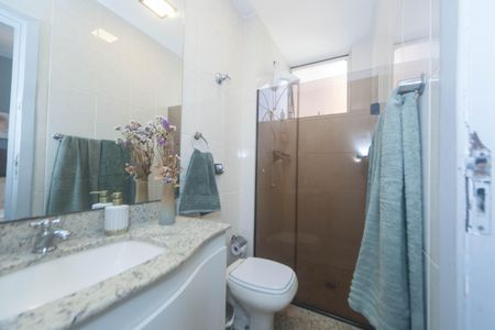 Apartamento à venda com 68m², 2 quartos e 1 vagaBanheiro suite 2