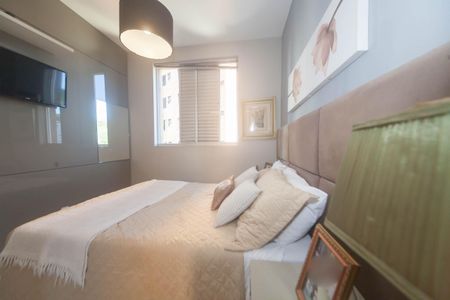 Apartamento à venda com 68m², 2 quartos e 1 vagasuite 2