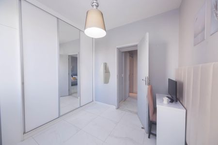 Apartamento à venda com 68m², 2 quartos e 1 vagasuite 1