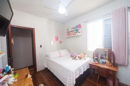 Apartamento à venda com 119m², 3 quartos e 2 vagasquarto1 