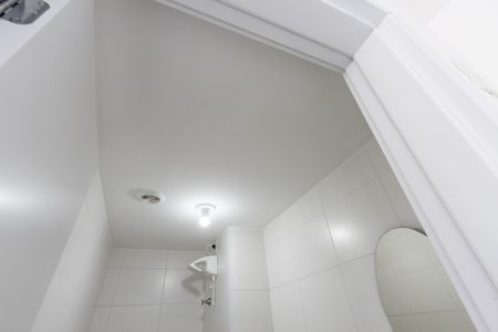 Apartamento para alugar com 34m², 2 quartos e sem vagaBanheiro