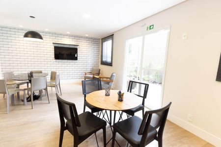 Apartamento para alugar com 34m², 2 quartos e sem vagaCoworking