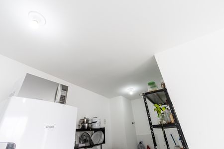 Apartamento para alugar com 34m², 2 quartos e sem vagaCozinha e Área de Serviço