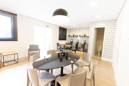 Apartamento para alugar com 34m², 2 quartos e sem vagaCoworking