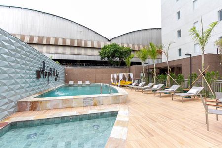 Apartamento para alugar com 34m², 2 quartos e sem vagaPiscina