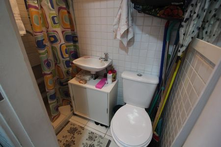 Apartamento à venda com 240m², 4 quartos e 2 vagasBanheiro de Serviço
