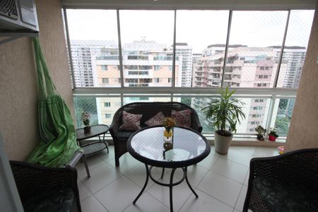 Apartamento à venda com 240m², 4 quartos e 2 vagasSala 1 - Varanda