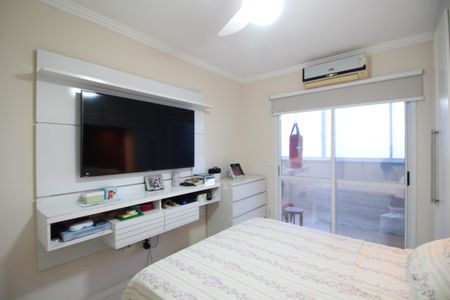 Apartamento à venda com 240m², 4 quartos e 2 vagasQuarto 4