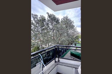 Apartamento à venda com 52m², 1 quarto e 2 vagasVaranda da Suíte