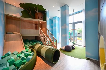 Apartamento à venda com 169m², 3 quartos e 4 vagas Apartamento à venda com 169m², 3 quartos e 4 vagasBrinquedoteca