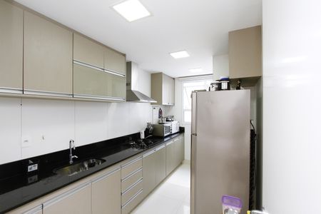 Apartamento à venda com 120m², 2 quartos e 3 vagasCozinha