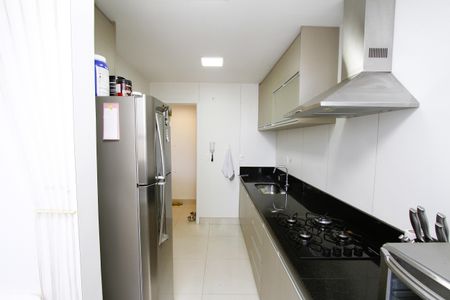 Apartamento à venda com 120m², 2 quartos e 3 vagasCozinha