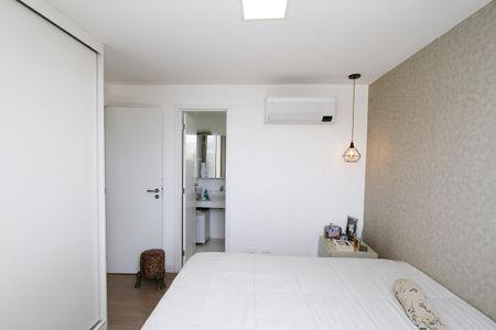 Apartamento à venda com 120m², 2 quartos e 3 vagasQuarto 2 - Suíte