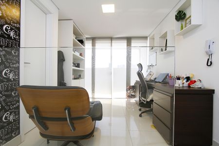 Apartamento à venda com 120m², 2 quartos e 3 vagasCobertura