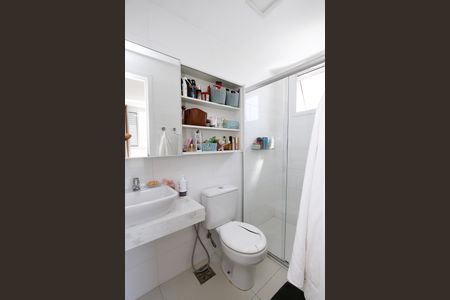 Apartamento à venda com 120m², 2 quartos e 3 vagasBanheiro da Suíte