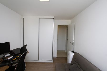 Apartamento à venda com 120m², 2 quartos e 3 vagasQuarto 1