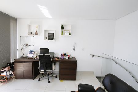 Apartamento à venda com 120m², 2 quartos e 3 vagasCobertura