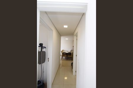 Apartamento à venda com 120m², 2 quartos e 3 vagasCorredor