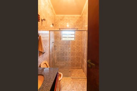 Casa para alugar com 300m², 6 quartos e 3 vagasBanheiro 2