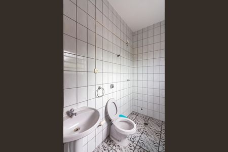 Casa para alugar com 300m², 6 quartos e 3 vagasBanheiro 4