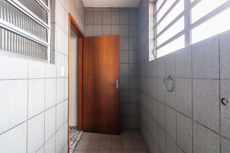 Casa para alugar com 300m², 6 quartos e 3 vagasÁrea de Serviço 