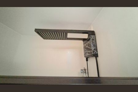 Studio para alugar com 25m², 1 quarto e 1 vaga Studio para alugar com 25m², 1 quarto e 1 vagaBanheiro