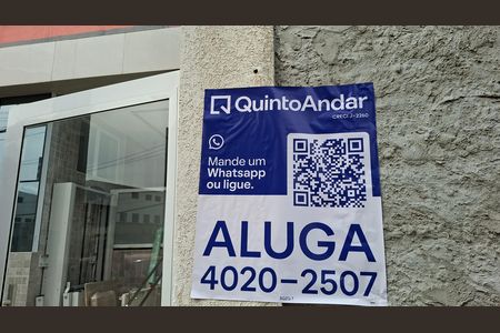 Studio para alugar com 25m², 1 quarto e 1 vaga Studio para alugar com 25m², 1 quarto e 1 vagaPlaca instalada