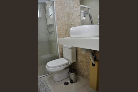 Apartamento para alugar com 51m², 2 quartos e 1 vaga Apartamento para alugar com 51m², 2 quartos e 1 vagaDetalhe - Banheiro Social