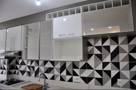 Apartamento para alugar com 51m², 2 quartos e 1 vaga Apartamento para alugar com 51m², 2 quartos e 1 vagaDetalhe - Cozinha