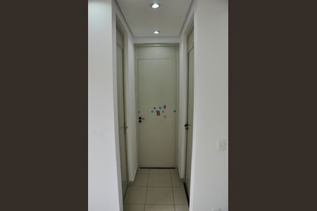 Apartamento para alugar com 51m², 2 quartos e 1 vaga Apartamento para alugar com 51m², 2 quartos e 1 vagaDetalhe - Corredor Quartos