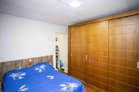 Casa à venda com 134m², 2 quartos e 2 vagasQuarto Suíte