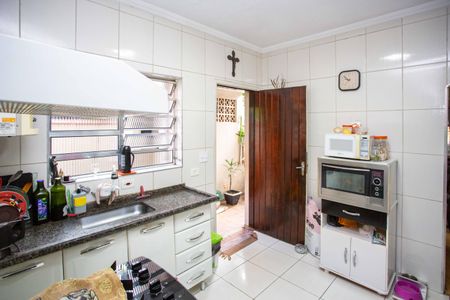 Casa à venda com 134m², 2 quartos e 2 vagasCozinha