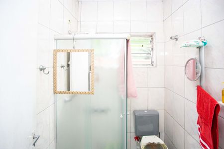 Casa à venda com 134m², 2 quartos e 2 vagasBanheiro Social