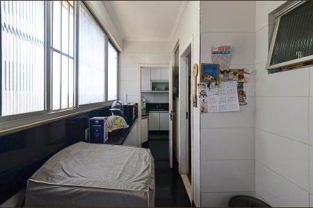 Apartamento à venda com 180m², 4 quartos e 3 vagasÁrea de Serviço