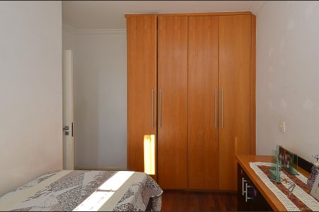 Apartamento à venda com 180m², 4 quartos e 3 vagasQuarto 2