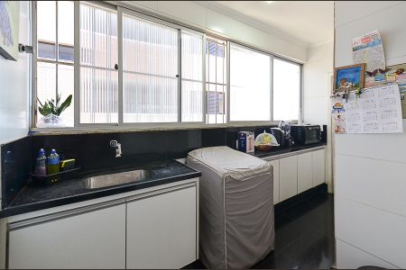 Apartamento à venda com 180m², 4 quartos e 3 vagasÁrea de Serviço