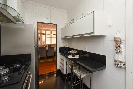 Apartamento à venda com 180m², 4 quartos e 3 vagasCozinha