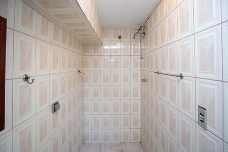 Casa à venda com 150m², 3 quartos e 2 vagasBanheiro de serviço